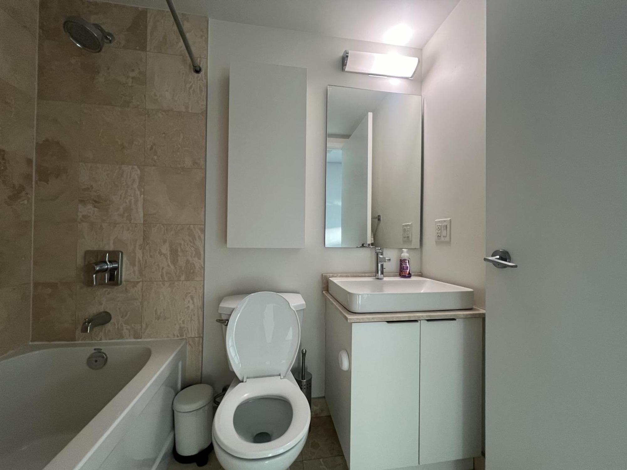 Grand Royal Suites تورونتو المظهر الخارجي الصورة